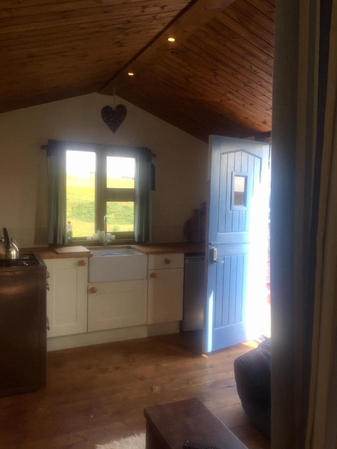 Croft B&B Accommodation With Hot Tub Gamrie Exterior photo